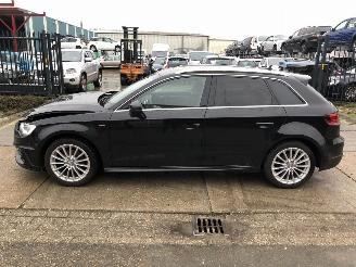 Audi A3 14TFSI CoD 110kW Aut S-LINE SB 2014/12