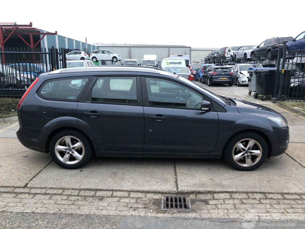 Ford Focus 16i 74kW E5 Combi