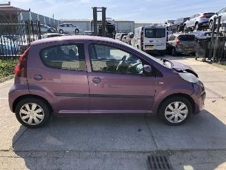 Schadeauto Peugeot 107 1.0i Active Airco 5 drs 2014/1