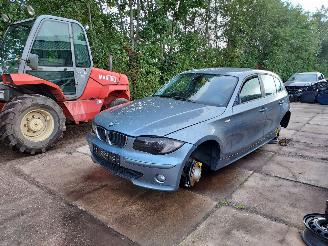 Vrakbiler auto BMW 1-serie 116 i 2005/9