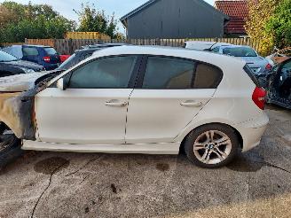 Vrakbiler auto BMW 1-serie 118 i 2009/6