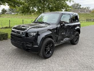 Avarii autoturisme Land Rover Defender X-Dynamic / 4WD / 3.0 Diesel / Automaat / Panorama 2023/7
