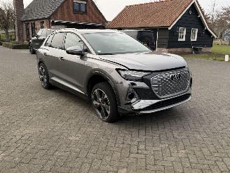 Audi Q4 E-TRON 82KWH 40 S LINE AUTO picture 2