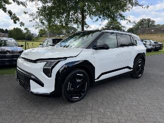 škoda osobní automobily Kia EV3 GT-line / 81.4 Kwh / Long Range / Premium Pack / 150 KW 2025/6