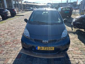 damaged passenger cars Toyota Aygo  2009/3