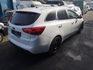 Kia Cee d Cee'd Sportswagon (JDC5), Combi, 2012 / 2018 1.4i CVVT 16V picture 2