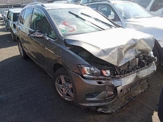 demontáž osobní automobily Volkswagen Golf Sportsvan Golf VII (AUA), Hatchback, 2012 / 2021 1.6 TDI BlueMotion 16V 2017