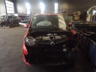 Vrakbiler auto Renault Twingo Twingo III (AH), Hatchback 5-drs, 2014 / 2024 0.9 Energy TCE 90 12V 2015/0