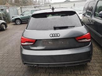 Audi A1 A1 Sportback (8XA/8XF), Hatchback 5-drs, 2011 / 2018 1.4 TDI Ultra 12V picture 5