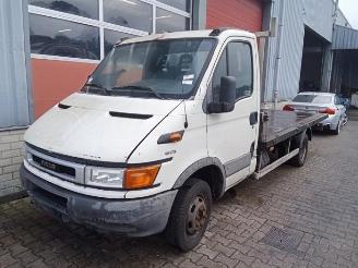 Salvage car Iveco Daily New Daily III, Chassis-Cabine, 1999 / 2006 40C13 2004/1