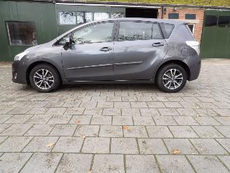 Schadeauto Toyota Verso 1.6 2013/5