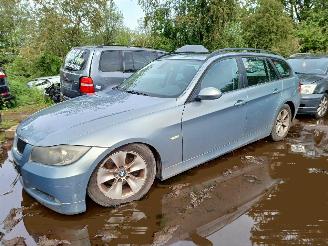 Vrakbiler auto BMW 3-serie 318D Touring 2007/9