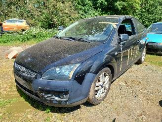 Vrakbiler auto Ford Focus 2.0 16V Titanium 2005/8