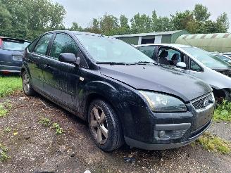 Vrakbiler auto Ford Focus 1.6 16V Futura 2005/8