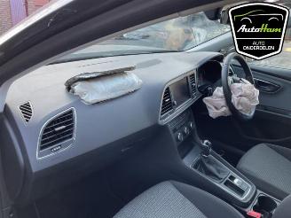 Seat Leon Leon (5FB), Hatchback 5-drs, 2012 / 2020 1.0 TSI 12V picture 23