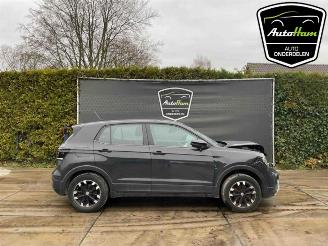 demontáž osobní automobily Volkswagen T-Cross T-Cross, SUV, 2018 1.0 TSI 95 12V 2020
