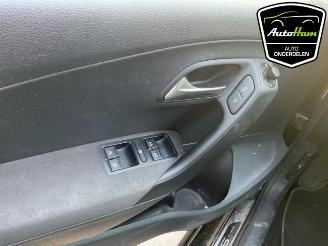 Volkswagen Polo Polo V (6R), Hatchback, 2009 / 2017 1.2 TSI picture 16