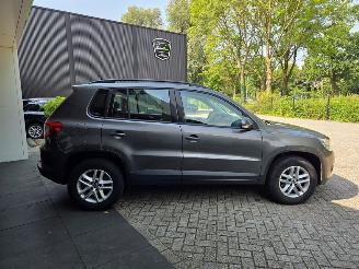 Volkswagen Tiguan 1.4 TSI 16V SUV  Benzine 1.390cc 110kW (150pk) FWD 2008-03/2011-05 (5N1) CAVA picture 7