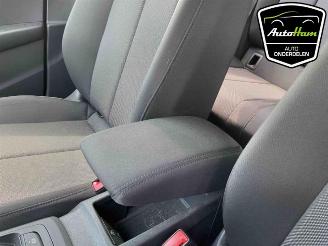 Audi Q2 Q2 (GAB/GAG), SUV, 2016 1.5 35 TFSI 16V picture 31