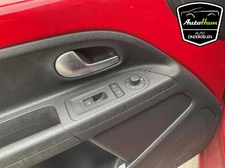 Volkswagen Up! Up! (121), Hatchback, 2011 1.0 12V 75 picture 12