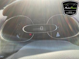 Renault Clio Clio IV Estate/Grandtour (7R), Combi 5-drs, 2012 / 2021 0.9 Energy TCE 90 12V picture 18