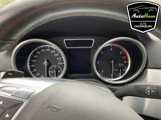 Mercedes ML ML III (166), SUV, 2011 / 2015 3.0 ML-350 BlueTEC V6 24V 4-Matic picture 15