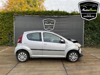 rozbiórka samochody osobowe Peugeot 107 107, Hatchback, 2005 / 2014 1.0 12V 2013/8