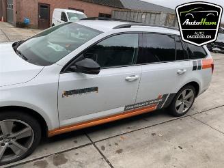 Skoda Octavia Octavia Combi (5EAC), Combi 5-drs, 2012 / 2020 1.0 TSI 12V picture 6