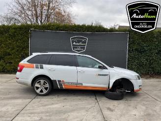 Salvage car Skoda Octavia Octavia Combi (5EAC), Combi 5-drs, 2012 / 2020 1.0 TSI 12V 2016/11