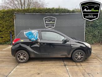 krockskadad bil auto Hyundai I-20 i20, Hatchback, 2008 / 2015 1.2i 16V 2011/2