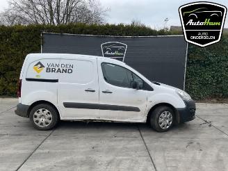Coche siniestrado Peugeot Partner Partner (GC/GF/GG/GJ/GK), Van, 2008 / 2018 1.6 BlueHDI 75 2018/9