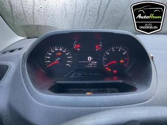 Peugeot Partner Partner (EA//EF/EN/EU), Van, 2018 1.5 BlueHDi 75 picture 17