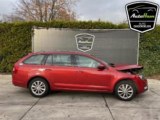 Uttjänta bilar auto Skoda Octavia Octavia Combi (5EAC), Combi 5-drs, 2012 / 2020 1.0 TSI 12V 2016/7