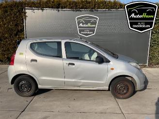 Salvage car Suzuki Alto Alto, Hatchback 5-drs, 2009 1.0 12V 2010/3