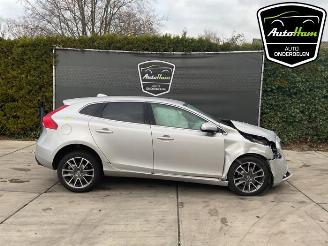 Démontage voiture Volvo V-40 V40 (MV), Hatchback 5-drs, 2012 / 2019 1.6 T2 GTDi 16V 2014/9