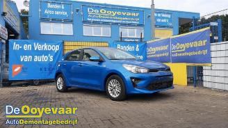 Salvage car Kia Rio Rio IV (YB), Hatchback, 2017 1.2 CVVT 16V 2021/7