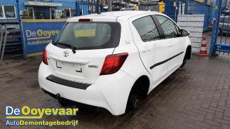 Toyota Yaris Yaris III (P13), Hatchback, 2010 / 2020 1.0 12V VVT-i picture 3