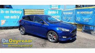 demontáž osobní automobily Ford Focus Focus 3, Hatchback, 2010 / 2020 1.0 Ti-VCT EcoBoost 12V 125 2015/3