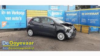 rozbiórka samochody osobowe Toyota Aygo Aygo (B40), Hatchback, 2014 1.0 12V VVT-i 2019/2