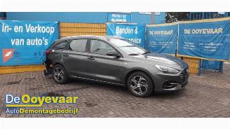  Hyundai I-30 i30 Wagon (PDEF5), Combi, 2017 1.0 T-GDI 12V Hybrid 48V 2022/9