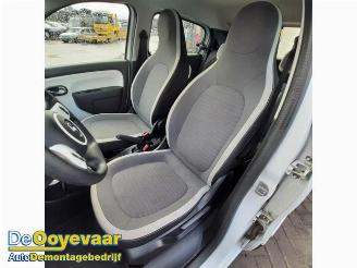 Renault Twingo Twingo III (AH), Hatchback 5-drs, 2014 1.0 SCe 70 12V picture 8