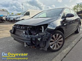 Salvage car Opel Astra Astra J (PC6/PD6/PE6/PF6), Hatchback 5-drs, 2009 / 2015 1.4 Turbo 16V 2011/1