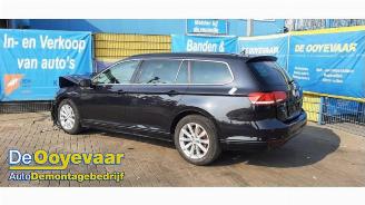 Coche siniestrado Volkswagen Passat Passat Variant (3G5), Combi, 2014 / 2024 1.6 TDI 16V 2017/10