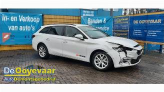 Vrakbiler auto Seat Leon Leon Sportstourer (KLF), Combi 5-drs, 2020 1.5 eTSI 16V 2021/8