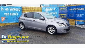 Uttjänta bilar auto Peugeot 308 308 (L3/L8/LB/LH/LP), Hatchback 5-drs, 2013 / 2021 1.2 12V e-THP PureTech 110 2016/5