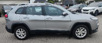 Jeep Cherokee Jeep Cherokee Longitude 4WD picture 5