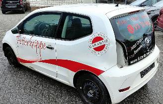 Volkswagen Up!  picture 3