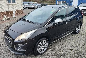 Tweedehands auto Peugeot 3008 Peugeot 3008 Allure automaat panodak navigation . 2015/5