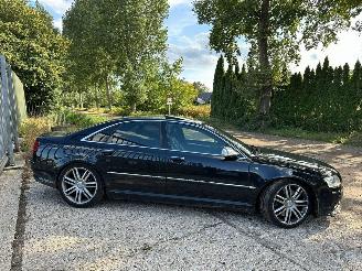  Audi S8  2006/9