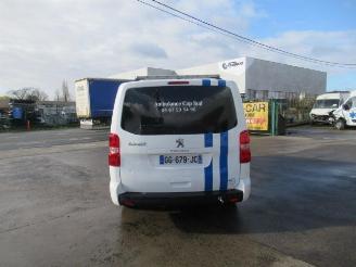 Peugeot Expert AMBULANCE picture 6